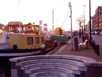 feestruimte buurthuis vergaderruimte piano kinderfeest zaalhuur zaalverhuur low budget hire location
